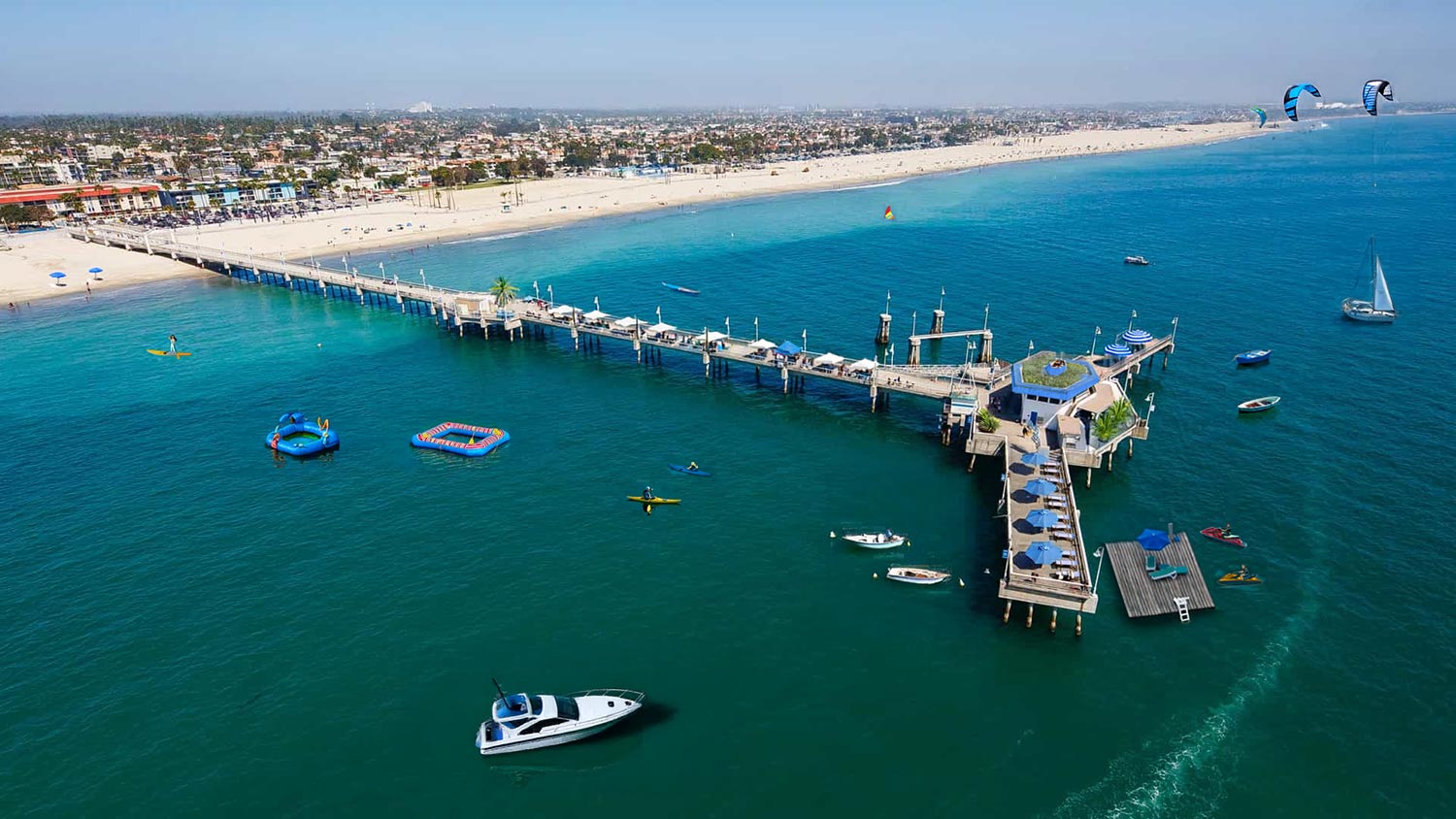 Monty’s Beach Bar image