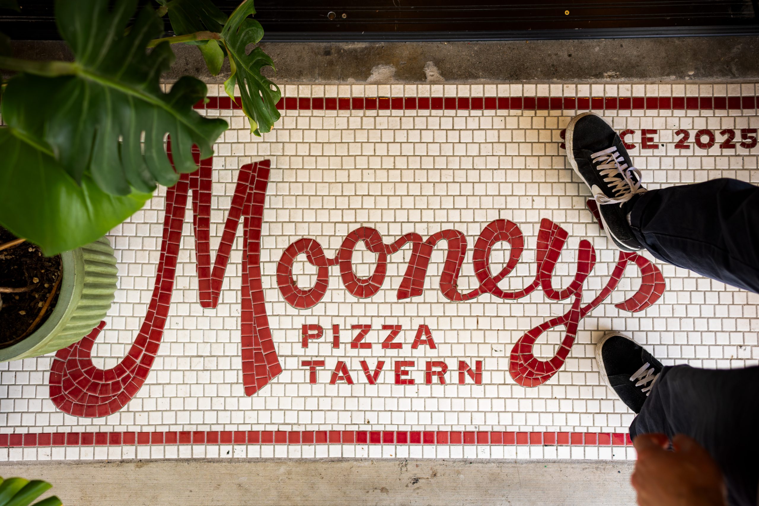 Mooney’s Pizza image